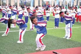 阿森纳以2-0击败布伦特福德，扩大领先优势，巩固争冠地位。